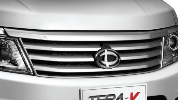 Xe Tai Van Teraco Tera V Dong Co Mitsubishi Tai Trong 945kg 6960